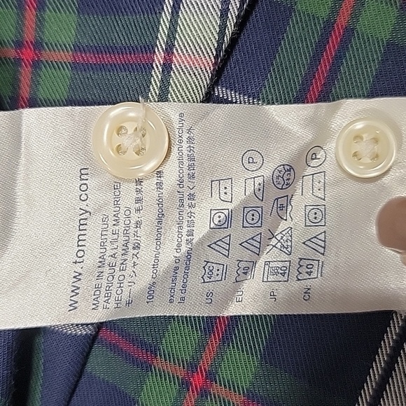 Tommy Hilfiger Size S, Classic Fit, Blue, White, Green & Red Plaid Button Down - Picture 10 of 10